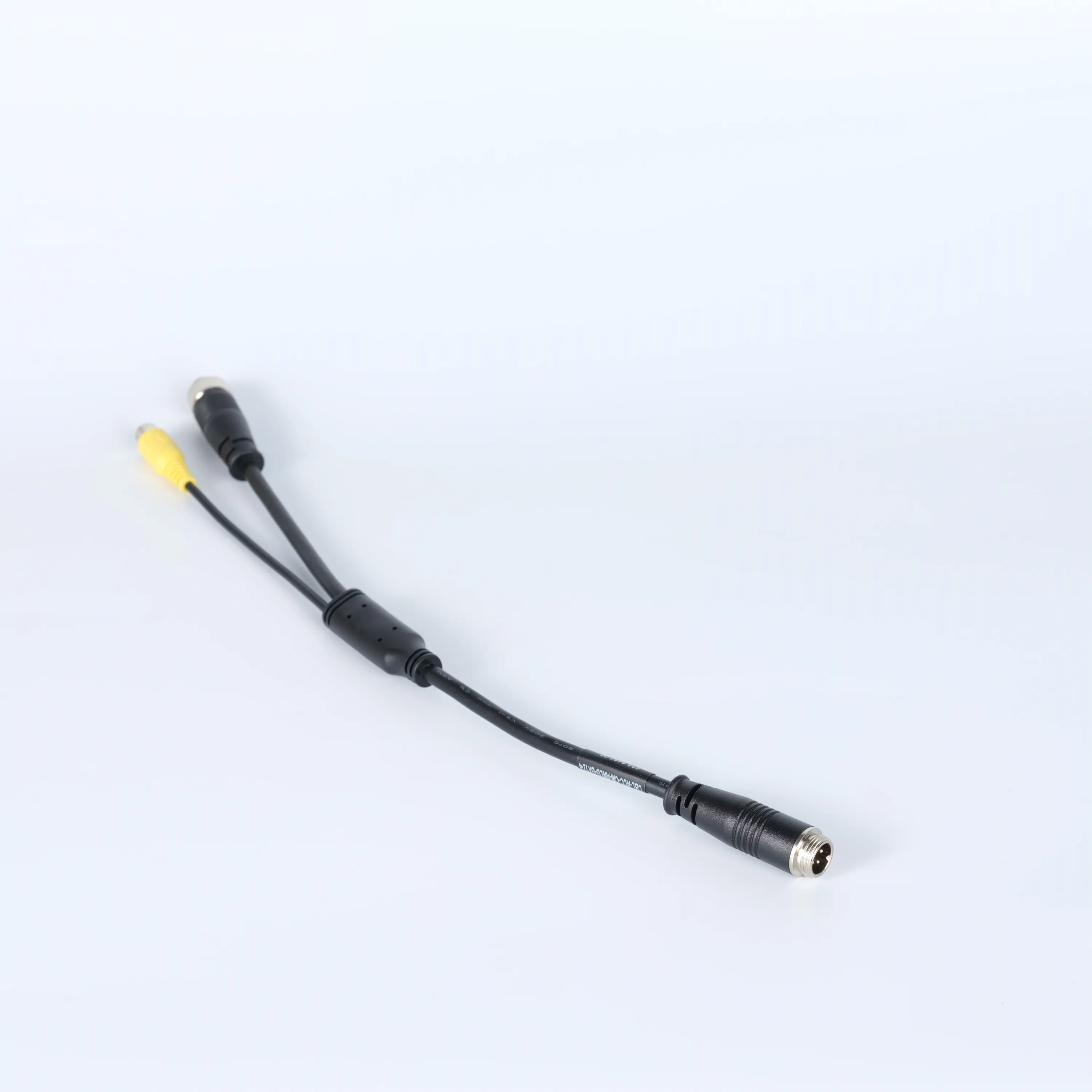 Benutzer definiertes Y-Kabel 4-poliger bis 4-poliger Mini-Autokamera-Kabel anschluss an Rca-Av-Adapter kabel