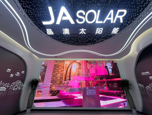 Paneles Solares Monocristalinos Bifaciales TOPCon JA <span class=keywords><strong>de</strong></span> 600W 615W <span class=keywords><strong>de</strong></span> Nivel 1 Originales, Garantía <span class=keywords><strong>de</strong></span> Rendimiento <span class=keywords><strong>de</strong></span> 30 Años - Product Image 5