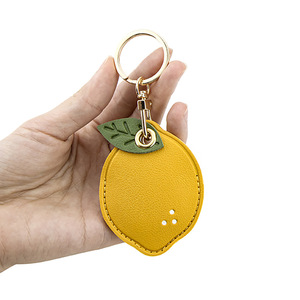 Étui de protection pour <span class=keywords><strong>AirTag</strong></span>, <span class=keywords><strong>porte</strong></span>-cartes d'accès, <span class=keywords><strong>porte</strong></span>-clés en cuir personnalisable motif dessin animé goutte d'eau carrée, <span class=keywords><strong>porte</strong></span>-clés en métal mignon - Product Image 5