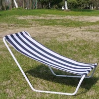 Chaise longue de plage de camping ultralégère portable d'extérieur Chaise de lit de sieste simple Chaise épissée