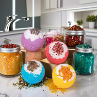 100 g Vegan Fizzy Natural Bath Bubble Balls avec Fleurs Séchées Spa Relax Organic Fizzier Round Shape Bath Bomb