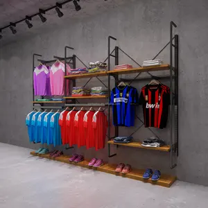Loja de roupas esportivas masculinas por atacado, design de interiores, luminárias douradas personalizadas, prateleira de exposição de roupas esportivas para lojas de roupas