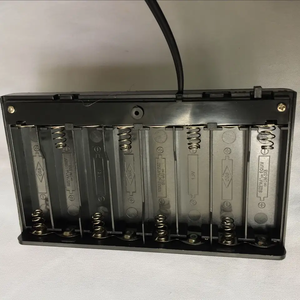 Soporte de Plástico para 12V y 8 Pilas AA, Caja con Clip para Baterías, Interruptor de Encendido/Apagado y Conector de Alimentación de 5.5mm CC - Product Image 4