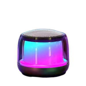 Mini altavoces estéreo inalámbricos RGB para exteriores con <span class=keywords><strong>Subwoofer</strong></span> TF y columnas de música MP3 compatibles con Airplay para ordenadores y teléfonos inteligentes - Product Image 1