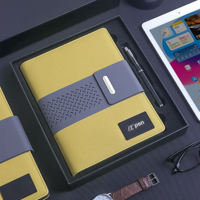 Ensemble cadeau d'entreprise personnalisé avec logo, batterie externe 8000 mAh avec câble intégré, carnet en cuir PU