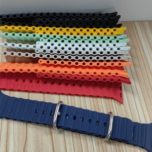 Bracelet en silicone souple Ocean pour Apple Watch Series 8 Ultra 49 mm, 38/40/42/44/41/45/46 mm, bracelet pour Iwatch 4 <span class=keywords><strong>5</strong></span> 6 7 10 11, bracelet sport - Product Image 4