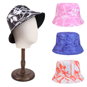 Chapeau seau à deux côtés un côté avec logo brodé sur le devant un côté avec logo imprimé partout chapeau seau réversible - Product Image 1