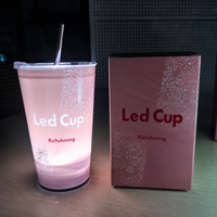 Chope à bière lumineuse LED JIN PENG avec couleurs personnalisables pour les événements sportifs, les fêtes et les promotions