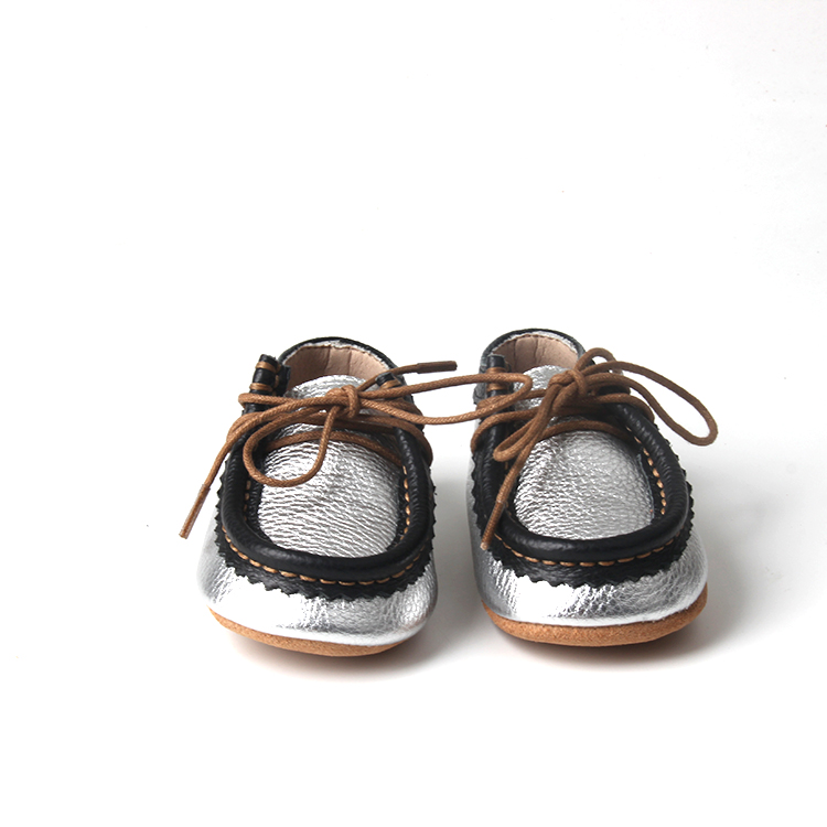 Красивая и дышащая новая дизайнерская милая детская обувь, красочная кожаная детская обувь