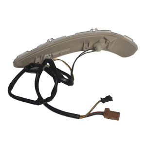 Señal de giro lateral Espejo retrovisor Señal de giro (luz) para Peugeot 2008 301 <span class=keywords><strong>Citroen</strong></span> C3L C3XR OE 1610811480 1610811580 - Product Image 2