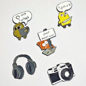 Insigne en métal des EAU en émail <span class=keywords><strong>animal</strong></span> personnalisé Offre Spéciale Royaume d'Arabie saoudite Autocollant pour téléphone portable - Product Image 2