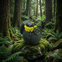 Porte-clés robuste en paracorde 550, kit de survie tactique, équipement d'urgence, breloque de sac tressée à la main pour la randonnée, le camping, cadeau