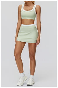 Set Olahraga Wanita Bra Olahraga Bernapas & Rok Yoga dengan Lis Putih Gaya Fashion & Logo Kustom MOQ <span class=keywords><strong>2</strong></span> Buah - Product Image 2