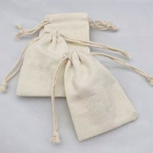 Sacs en coton écologiques beige avec cordon de serrage, 10*12 cm, avec corde en jute, petit sac cadeau anti-poussière - Product Image 1