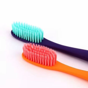 [KNK] Cepillo de Dientes Cónico KKP15 con Mango Ergonómico y Cerdas de Nylon Suaves, Mango de Plástico para Uso Doméstico - Sonrisa Saludable - Product Image 1