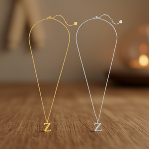 Collar con colgante de letra Z, cadena de serpiente minimalista en oro y plata, unisex, para uso diario. - Product Image 2