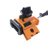 Interruptor de Mantenimiento para Vehículos Eléctricos Connectivity 2383204-1 con Desconexión Manual de Servicio (MSD) CPA Roja / Enchufe de Seguridad
