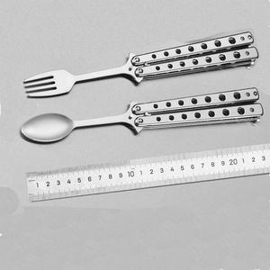 Cuchillo Plegable Portátil de Acero Inoxidable, Personalizable ODM DIY CSGO, Multiusos para Camping, con 3 Años de Garantía para Uso en Exteriores - Product Image 4