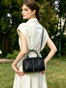 Sac à main de luxe pour femme en cuir véritable personnalisé, forme carrée, souple, léger, imperméable, grande capacité, pour robe - Product Image 3