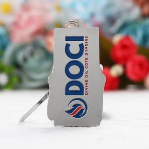 Llavero Personalizado con Baño <span class=keywords><strong>de</strong></span> Cromo, Logotipo Realista en Forma <span class=keywords><strong>de</strong></span> Surtidor <span class=keywords><strong>de</strong></span> Gasolina, Llavero <span class=keywords><strong>de</strong></span> Aleación <span class=keywords><strong>de</strong></span> Zinc Esmaltado <span class=keywords><strong>de</strong></span> Doble Cara para Recuerdos - Product Image 3