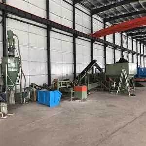 Equipamento de trituração de pó de borracha para sucata de pneus no Egito/Máquina para fazer telhas de borracha EPDM no Peru