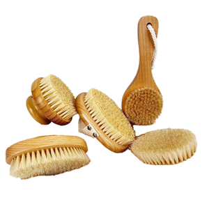 حمام خشبي عالي الجودة حاصل على شهادة بيئية-شعيرات من الخيزران للتقشير بشكل بيضاوي لشعيرات الجلد الجاف والأرجل - Product Image 4