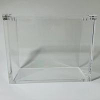 Boîte de présentation One Piece Booster Box en acrylique FB06, moderne, écologique, avec fond blanc, fermeture à bouton, taille et épaisseur personnalisables
