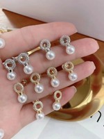 Boucles d'oreilles pendantes géométriques en laiton et alliage de zinc, plaquées or 18 carats, avec perles CZ, accessoires de bijoux tendance, cadeau unisexe