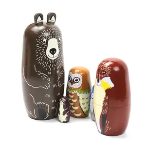 Cadeau d'Halloween Poupée russe Masha Matryoshka Poupée russe en bois Poupées gigognes Ours brun Décoration de Rome Cadeau de vœux d'Halloween