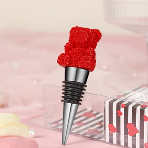 Valentine's Day Heart Shaped Wine Stopper Red Plastic Sealing Decorative Wedding Favor Gift - Product Image 3