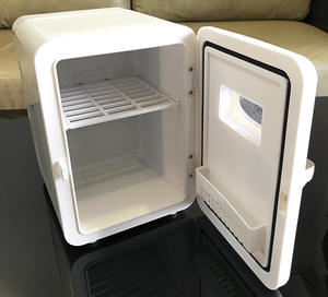 Refrigerador <span class=keywords><strong>Mini</strong></span> <span class=keywords><strong>Nevera</strong></span> Portátil Compacto para Cosméticos, <span class=keywords><strong>Mini</strong></span> Refrigerador de Belleza Portátil de 4L - Product Image 6