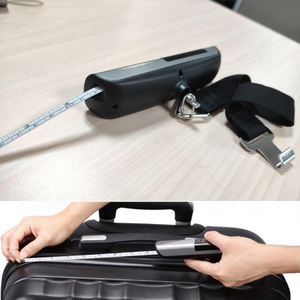 Prezzo di fabbrica bilancia da viaggio per aeroporto da 50KG, palmare digitale con bilancia per bagagli con Display LCD - Product Image 4