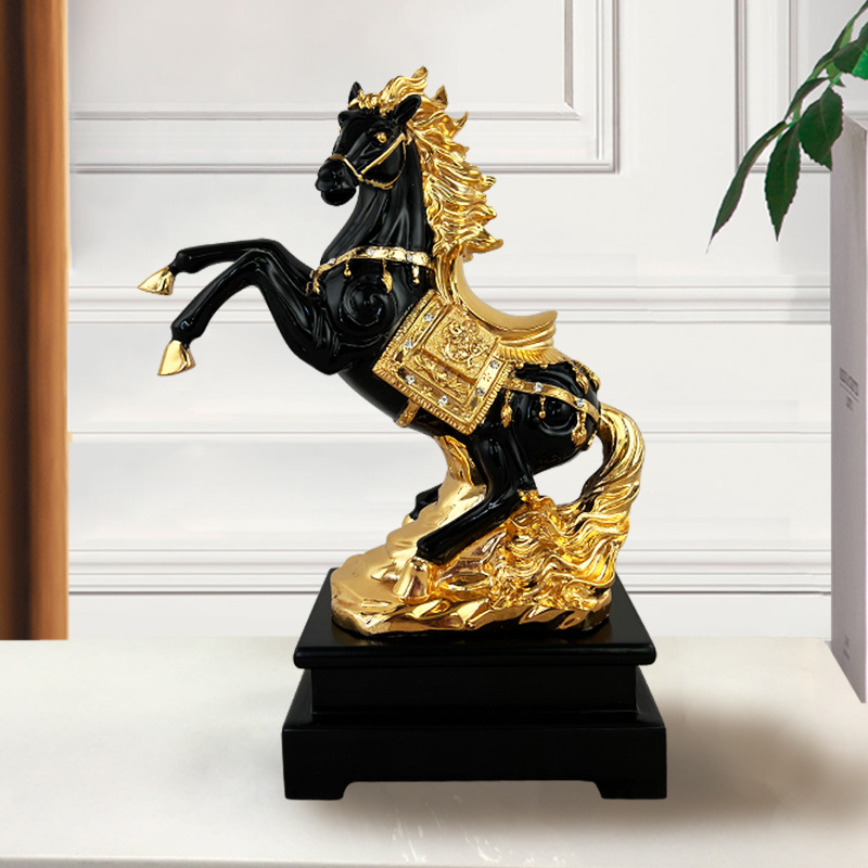 Year Of The Horse Statue Aus Resin | Traditionelle Chinesische Zodiac-Figur, Faux-gold, 12x4.5x10.5 Cm