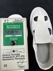 Chaussures de travail pour salle blanche de sécurité sans poussière Chaussures de travail à semelle en PU 4 trous respirantes antistatiques - Product Image 5