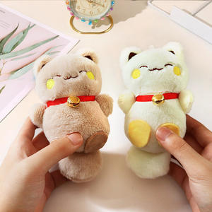 Carino morbido Maneki Neko Lucky <span class=keywords><strong>cat</strong></span> peluche portachiavi kawaii giapponese cartone animato peluche animali giocattoli Fengshui <span class=keywords><strong>cat</strong></span> bell peluche portachiavi giocattolo - Product Image 4