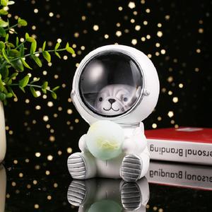 NUEVA Lámpara Nocturna LED Creativa Galax Guardian, Linda Lámpara de Astronauta con Diseño de Mascota y Luna, Decorativa para Dormitorio, Juguete para Bebés y Niños, Regalo - Product Image 6