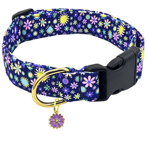 Kerah bunga anjing dapat diatur, dengan pesona bunga untuk XS Kecil Sedang besar hewan peliharaan anak perempuan anak laki-laki berjalan latihan lari - Product Image 1