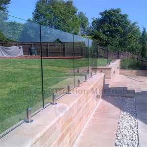 Optima Pente pour Hillside Deck Spigot Glass Railing - Product Image 3