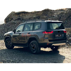 Kit carrosserie <span class=keywords><strong>GR</strong></span> <span class=keywords><strong>Sport</strong></span> pour <span class=keywords><strong>Land</strong></span> <span class=keywords><strong>Cruiser</strong></span> 2022. Pare-chocs LC300 <span class=keywords><strong>GR</strong></span> <span class=keywords><strong>Sport</strong></span> pour <span class=keywords><strong>Toyota</strong></span> <span class=keywords><strong>Land</strong></span> <span class=keywords><strong>Cruiser</strong></span> série <span class=keywords><strong>300</strong></span>. Mise à niveau VXR.GXR vers <span class=keywords><strong>GR</strong></span> <span class=keywords><strong>Sport</strong></span> - Product Image 3