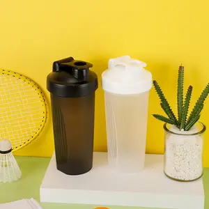 Bouteille shaker de protéines Gym tarros de plastico Shaker Cups Nouveau produit gourde deau pour adultes Bouteilles pour tasses d'entraînement à l'eau