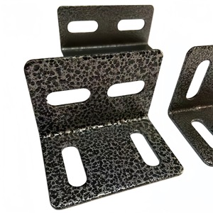 Support d'angle en fer Xinjunye noir robuste pour lit, connecteur de meuble, support d'étagère, accessoire de quincaillerie - Product Image 1