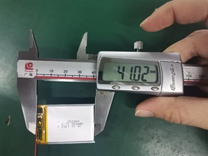 Batterie lithium-ion 3,7 V 260 mAh UN38.3 CE 252940, pochette carrée, pour appareil photo numérique / caméscope, montre connectée, <span class=keywords><strong>tracker</strong></span> de fitness - Product Image 3