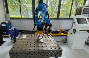 Saldatura Laser ad alta precisione a basso prezzo <span class=keywords><strong>Robot</strong></span> DressPack saldatrice AOTAI posizionatore GBS 10kg 1650mm <span class=keywords><strong>Robot</strong></span> mano - Product Image 3