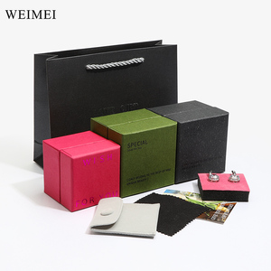 Caja de Joyería de Papel de Lujo con Logotipo Personalizado y Bolsa de Joyería de Microfibra - Product Image 1