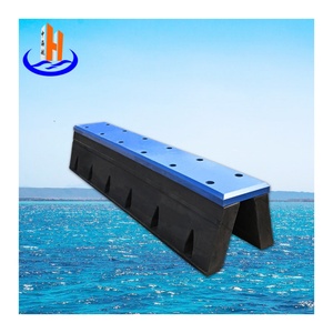 Qingdao Zhonghaihang Pilas de defensa de caucho macizo personalizadas, resistentes a la abrasión en agua salada, para amarre de embarcaciones, con bisagra para muelle y muelle flotante CCS - Product Image 4