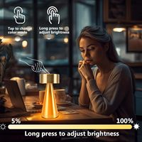 Lampe de table LED sans fil moderne, nouveau design, rechargeable sans fil, atténuation tactile, lampes de bureau portables de luxe pour buffet, hôtel, bar