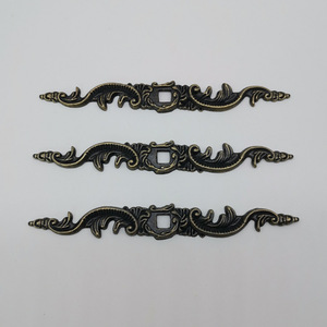 Wardrobe <b>Door</b> Decorative <b>Trim</b> Retro Cabinet Strip Zinc Alloy Bronze Color PJL012 Series <b>Door</b> Mount Non Detachable - Product Image 1