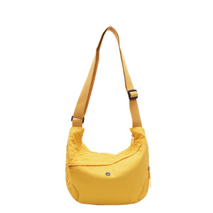 Sac à bandoulière japonais simple de grande capacité, couleur unie, polyvalent, léger, pour les trajets quotidiens et les étudiants - Product Image 5
