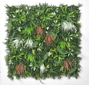 Haie artificielle verticale en plastique pour balcon et patio, clôture de jardin, mur d'intimité, résistante aux UV, idéale pour anniversaire - Product Image 1