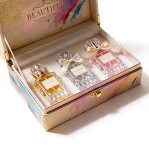Caja de Regalo de Perfume Estilo Libro de Alta Gama Vintage, Personalizada, con Diseño Creativo de Cielo y Tierra, Impresión a Color y Laminación en Cartón - Product Image 3